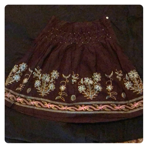 Skirt - Picture 1 of 1